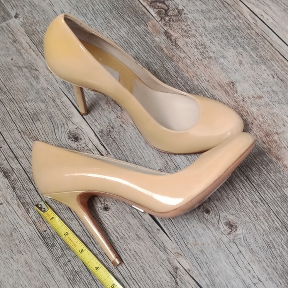 Michael Kors pumps - Picture 8 of 8